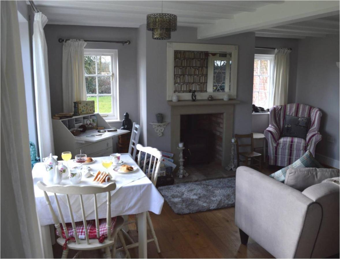 Birk House Bed & Breakfast Stamford Bridge Exteriör bild