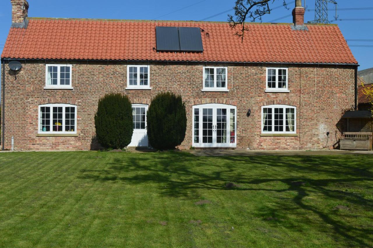 Birk House Bed & Breakfast Stamford Bridge Exteriör bild